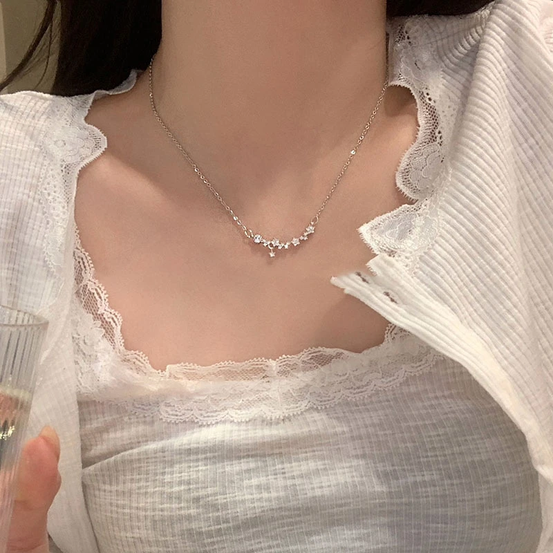 锆石小花项链轻奢小众锁骨坠ins简约精致时尚百搭甜美温柔冷淡风
