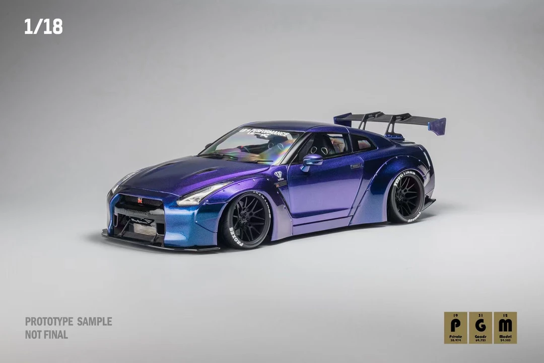 PGM 1:18 日产GTR R35 LB改装宽体变色龙 合金全开车模