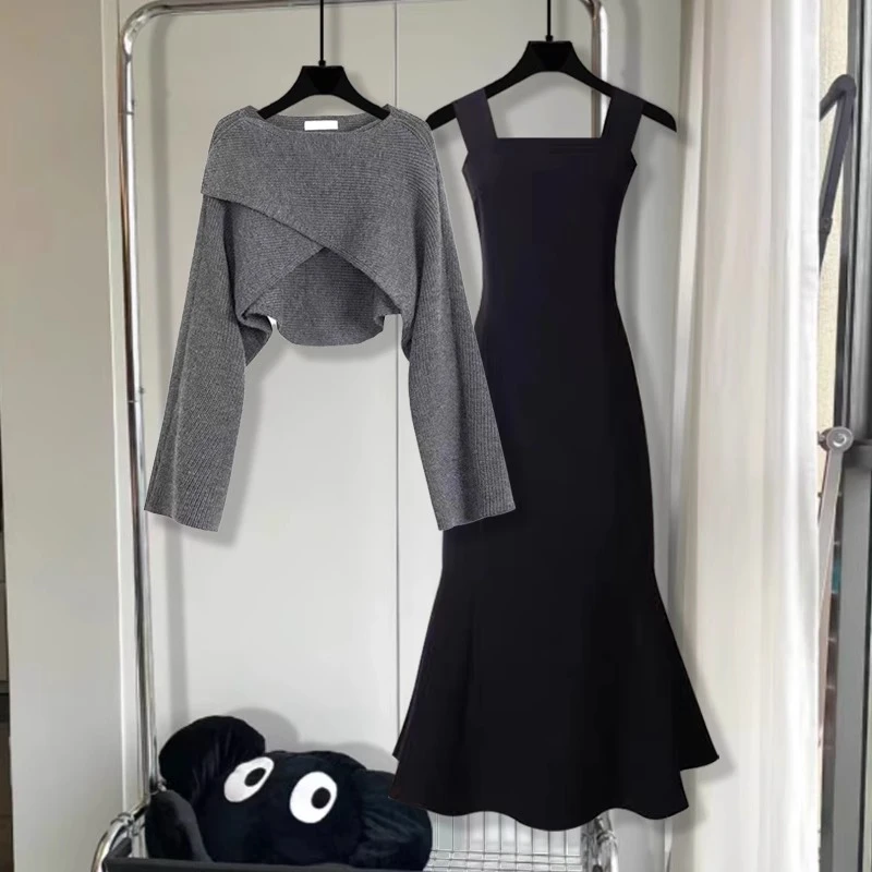 2025年夏季季气质穿搭一整套设计感针织上衣搭配收腰连衣裙两件套