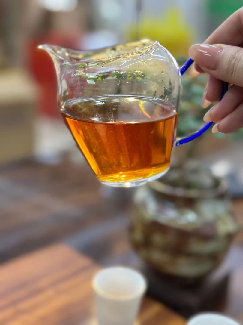 保康红茶花香红茶