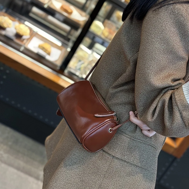 牛皮包包女2025春季新款潮时尚百搭软皮迷你小包单肩斜挎真皮女包