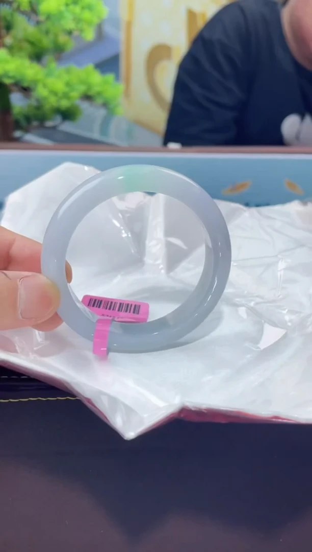 【闪购商品】翡翠手镯未镶嵌手镯9