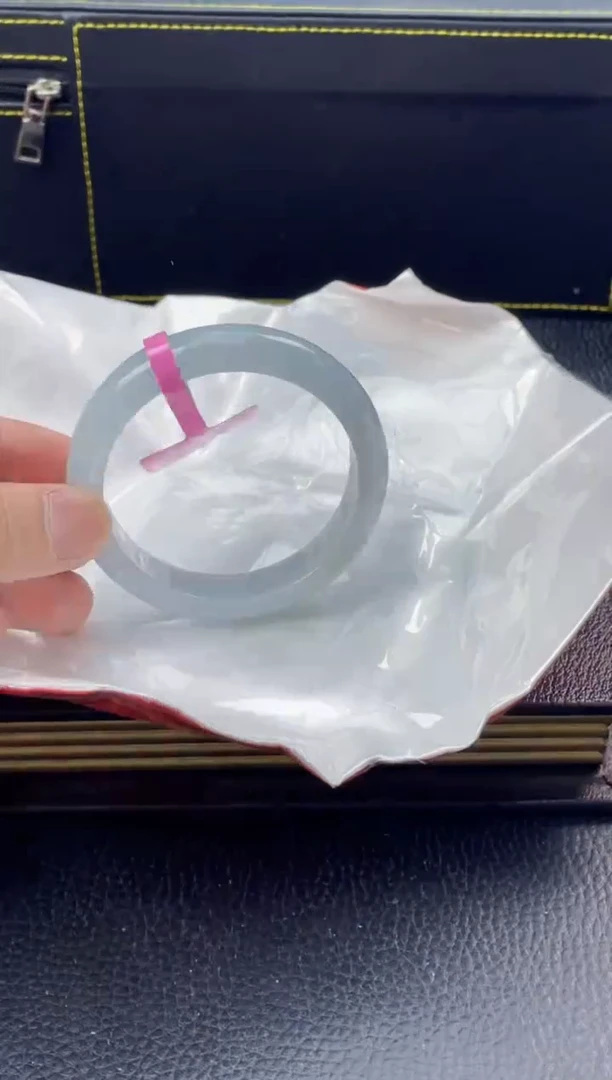 【闪购商品】翡翠手镯未镶嵌手镯45