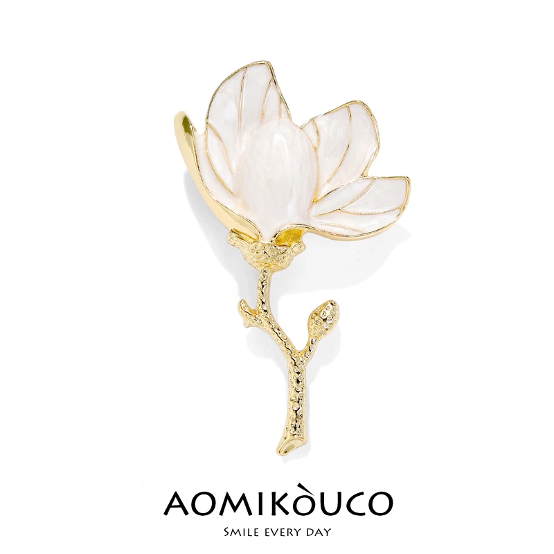 锌合金胸针 纯白玉兰花胸针小香风珐琅别针高级感秋冬配饰品1348