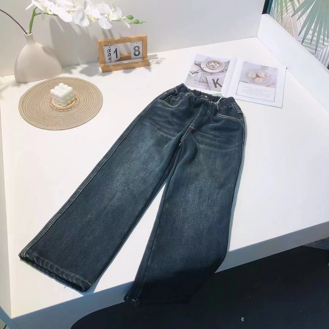 C168儿童米柚冬款加绒直筒牛仔裤D4