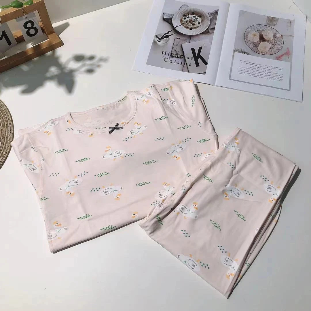 B83儿童莱卡家居套装大白鹅款