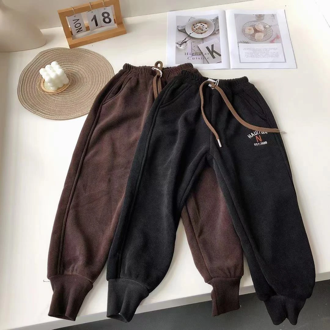 E201区儿童条绒加绒字母休闲裤不挑款