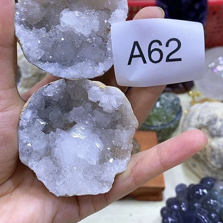 水晶大型摆件（非配饰）未镶嵌