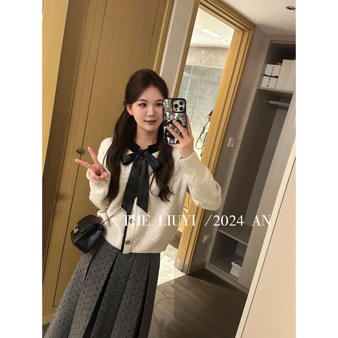 【LIUYI】杜乐丽~秋冬羊毛混纺气质蝴蝶结毛衣410108