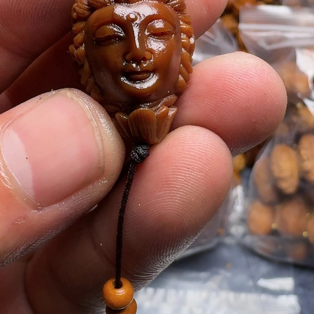 【闪购商品】橄榄核吊坠