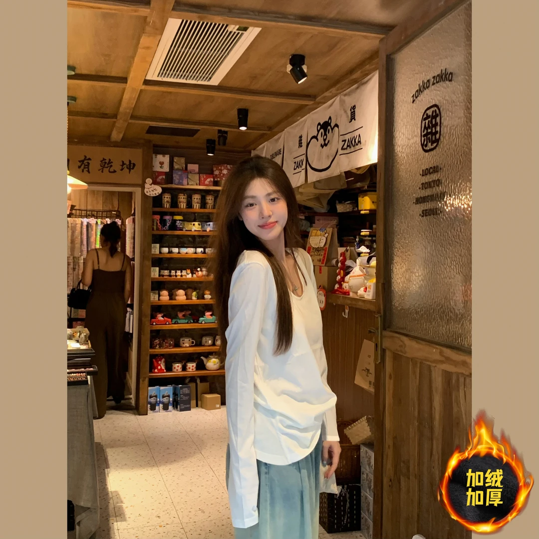 宽松U领慵懒风长袖T恤女韩版打底衫纯白打底长袖加绒秋冬显瘦上衣