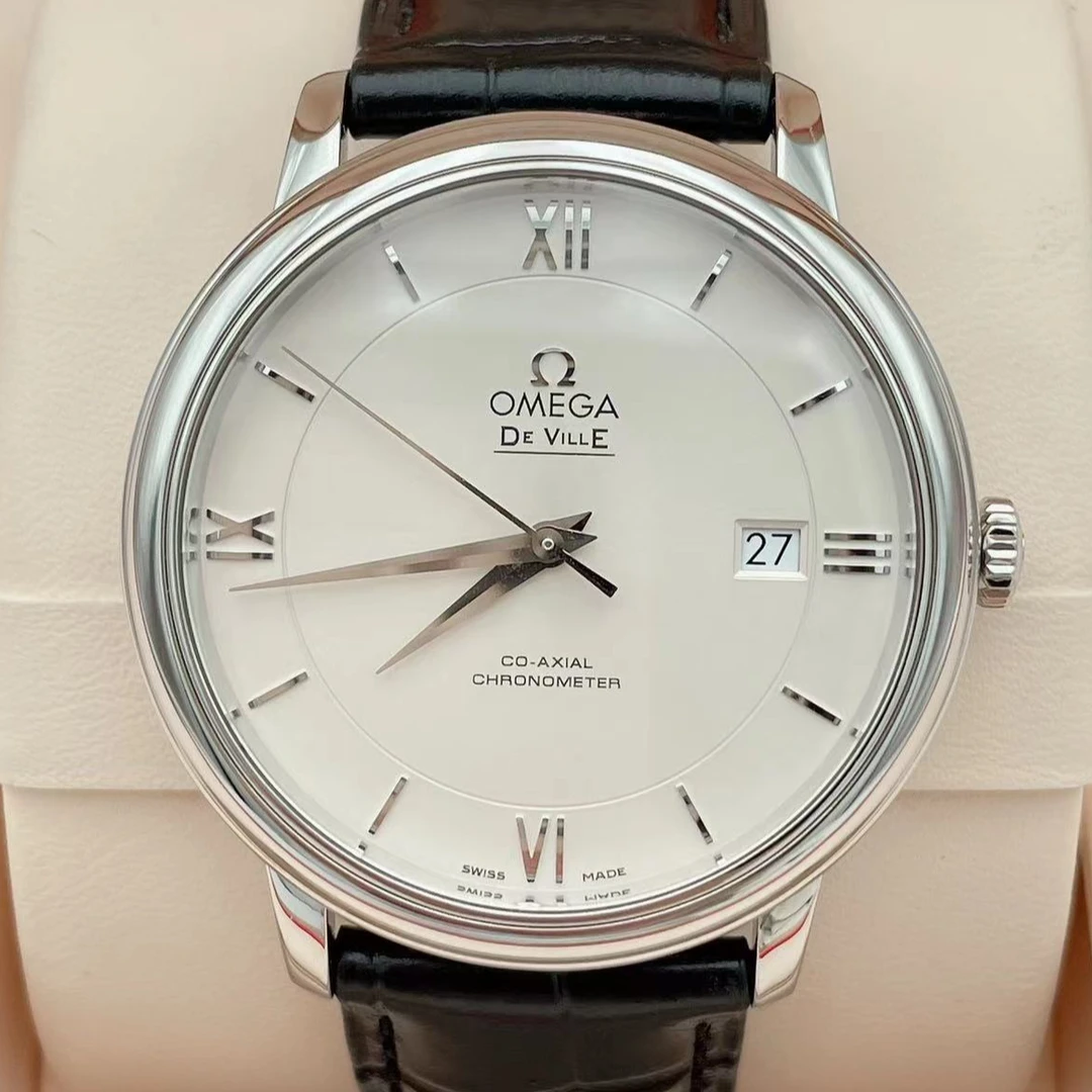 99新 Omega/欧米茄 欧米茄蝶飞自动机械表径39.5mm