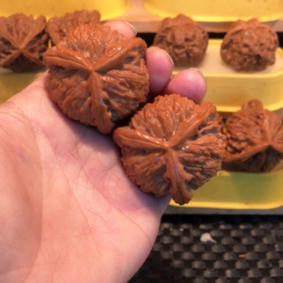 【闪购商品】文玩核桃吊坠果**我