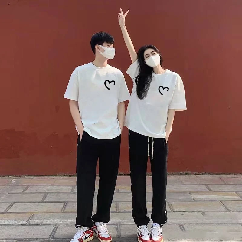 情侣装夏季装2024新款一男一女小众高级感情侣短袖潮流t恤套装ins