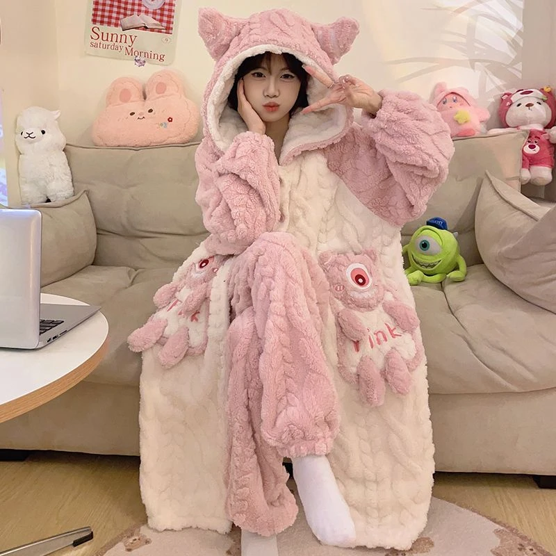 睡袍女秋冬加厚加绒珊瑚绒长款睡衣女2024年新款法兰绒家居服套装