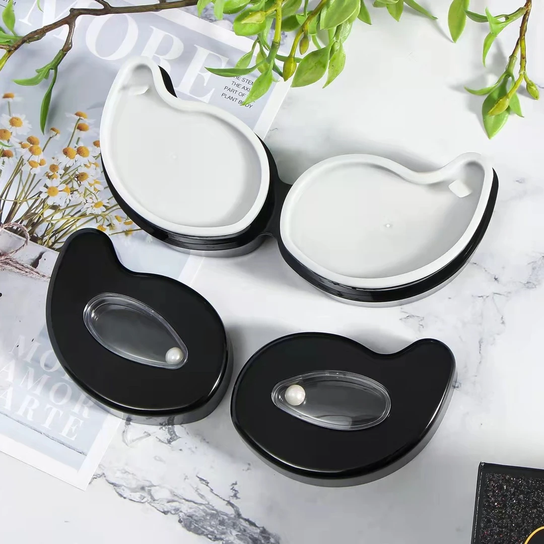 天魅鱼子酱黑金眼膜