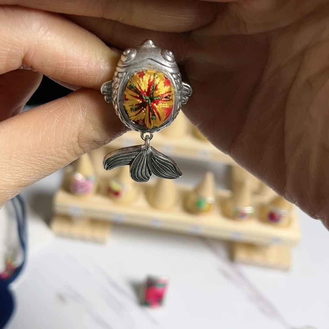 【闪购商品】戒指织绣