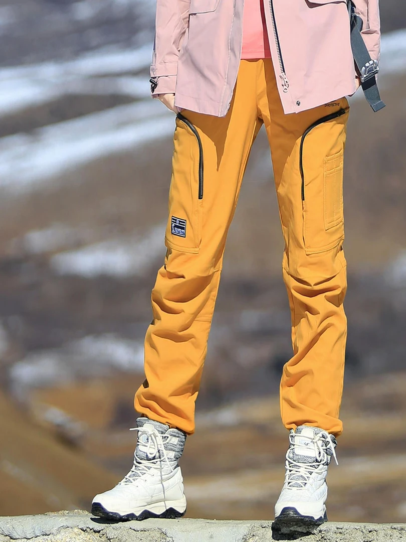 雪丘岛户外秋冬新款软壳裤防风保暖工装束脚长裤运动登山裤情侣裤