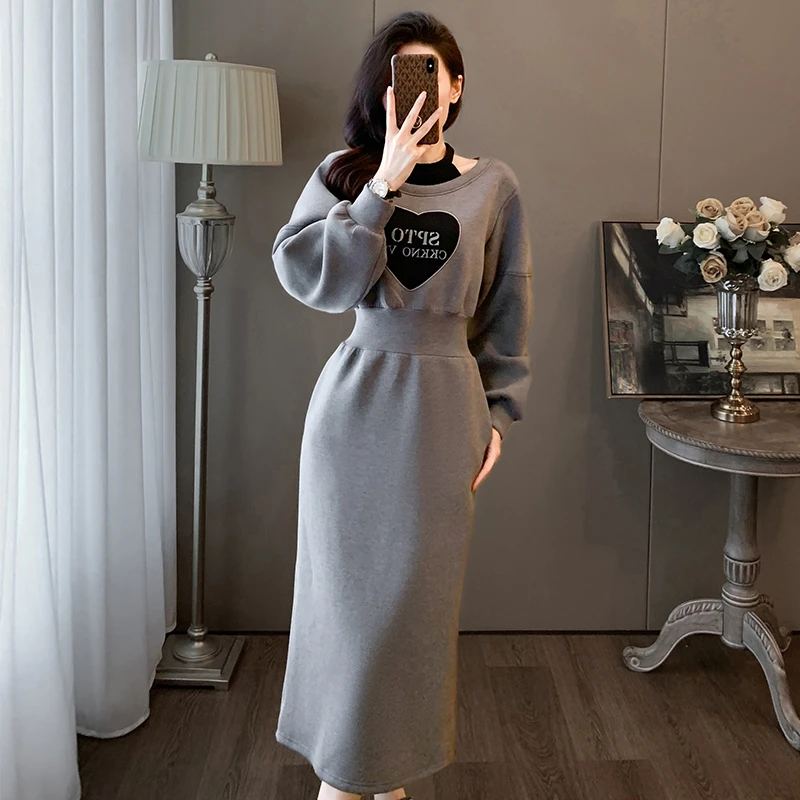 春秋款气质2025假两件爱心收腰显瘦长袖遮肚子休闲时尚连衣裙