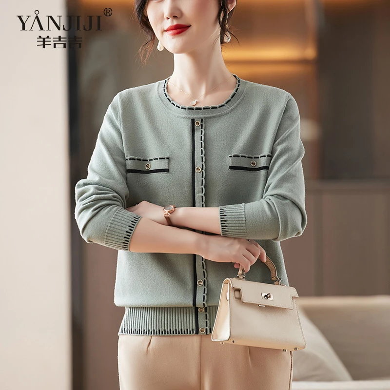 小香风妈妈秋装2025新款打底针织衫中老年女装秋冬季时尚内搭毛衣