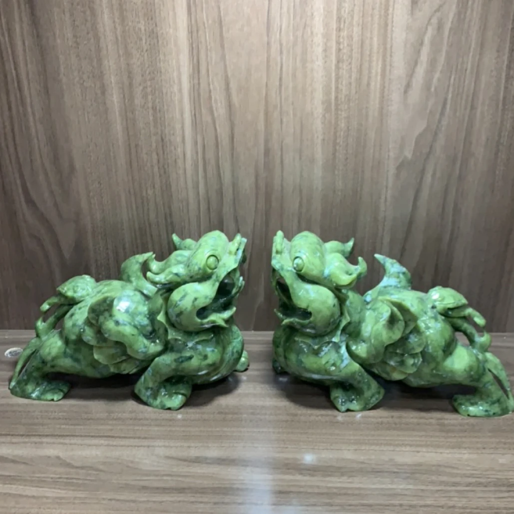 貔貅精雕摆件 纯手工制作