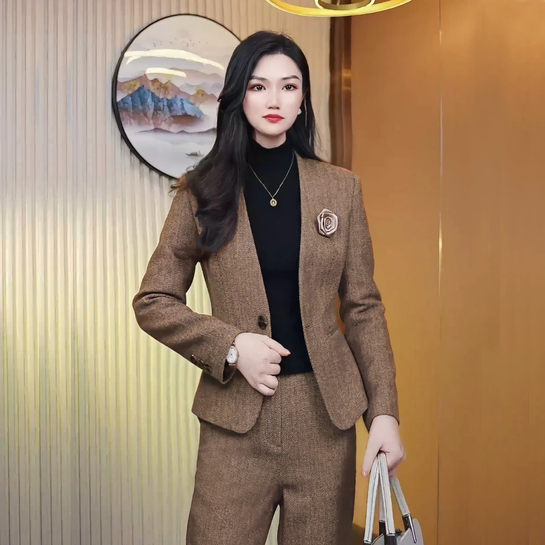 绵羊毛秋冬毛呢西装套装外套女短款西服保暖加厚西服