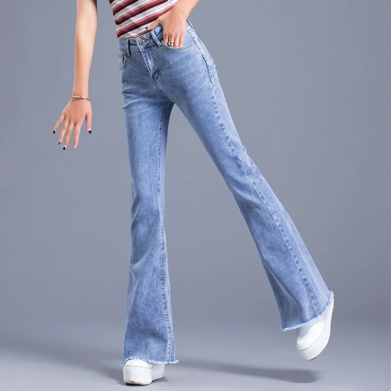 浅蓝色喇叭牛仔裤女款2025秋季新款纯欲慵懒风女装高腰显瘦微喇裤