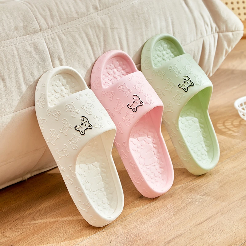 【咚福】夏季家居家用防滑情侣EVA卡通浮雕凉拖鞋F