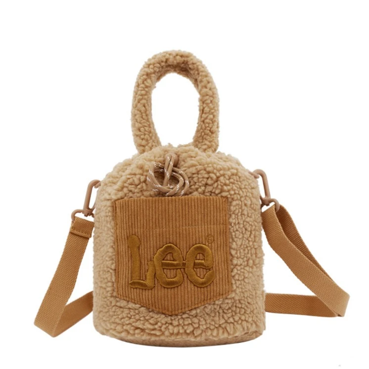Lee【春季爆款】 可爱毛绒兔耳配件水桶包单肩包亲子时尚百搭潮流