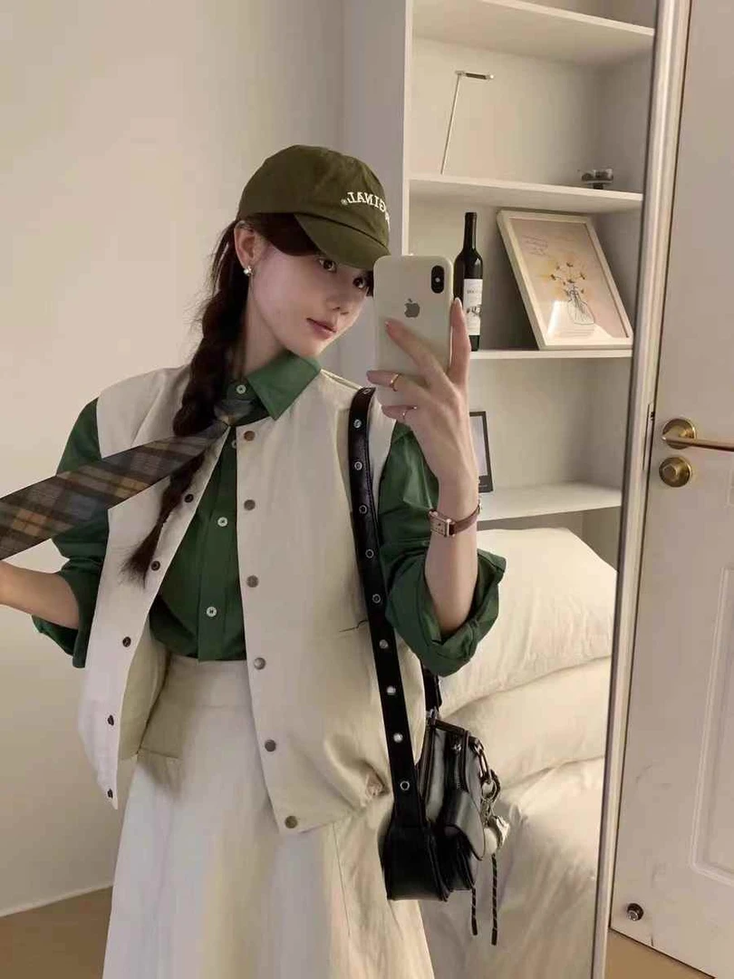 爱妮2024年早秋季韩系百搭简约口袋马甲+松紧高腰A字裙两件套装女