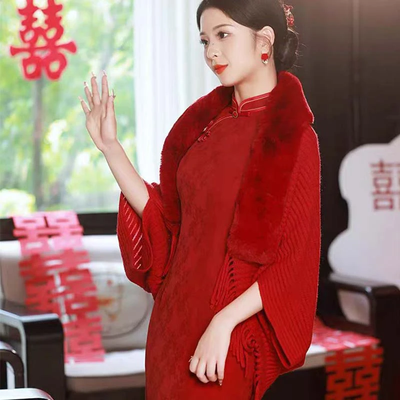 红色文艺复古气质斗篷披肩外套女毛领开衫流苏蝙蝠袖条纹披风外搭