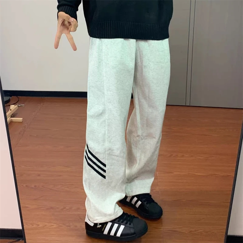 街头潮流早秋卫裤男秋季新款阔腿运动裤子宽松直筒阔腿休闲长裤