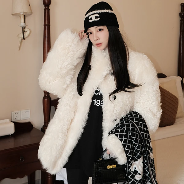 NOBLE/诺泊 "冬日恋歌" 意大利进口托斯卡纳皮毛一体皮草冬女外套