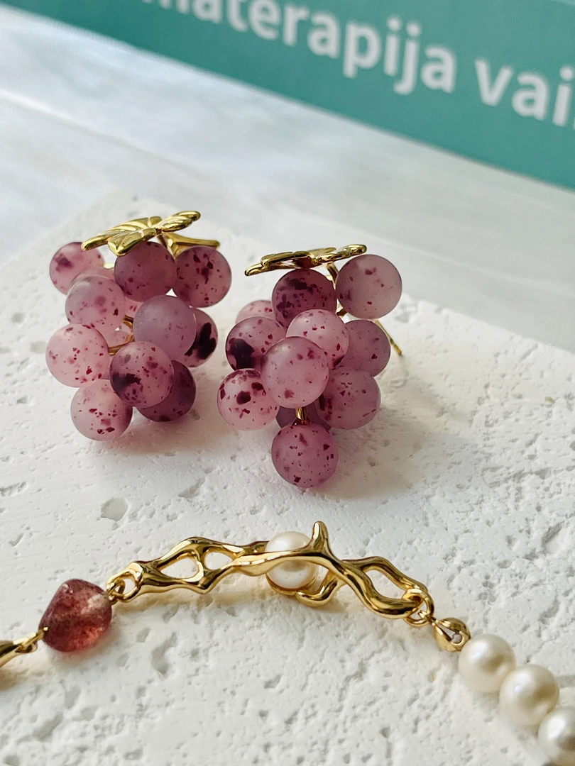 铜合金亚克力耳饰 意大利客供环保葡萄珠黄铜镀18K厚金树叶