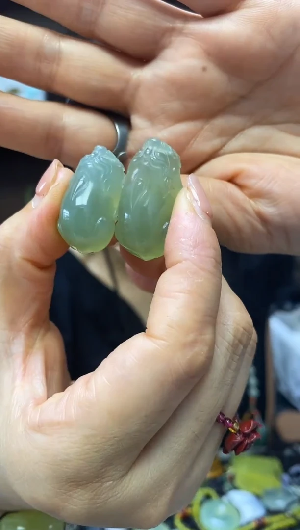 【闪购商品】蛇纹石玉手牌未镶嵌多样性发货其中发一