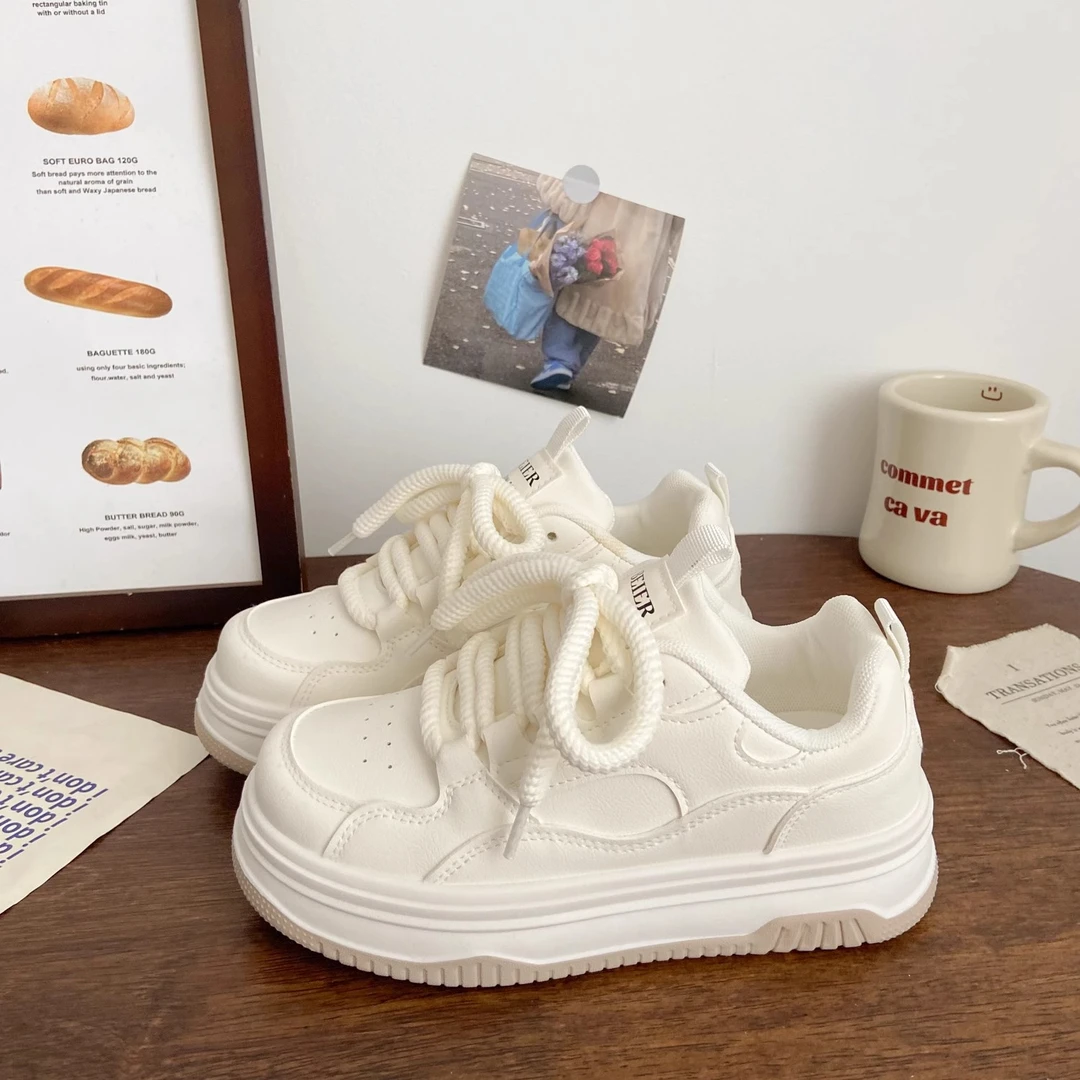 春季爆款小白鞋运动鞋透气女鞋百搭不累脚奶fufu休闲厚底厚底鞋