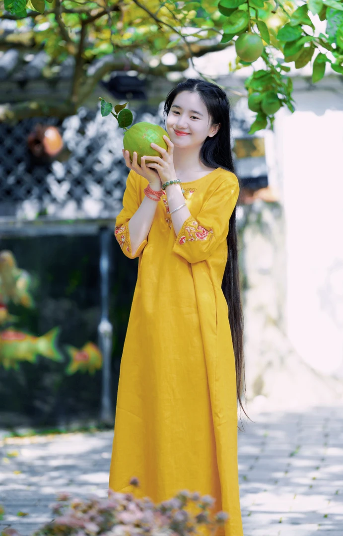 《皇冠》亚麻连衣裙/