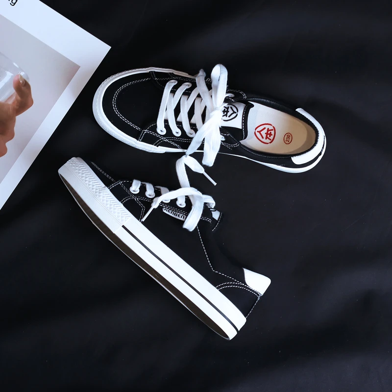 人本经典女生帆布鞋女复古百搭休闲女鞋黑色板鞋百搭简约女鞋