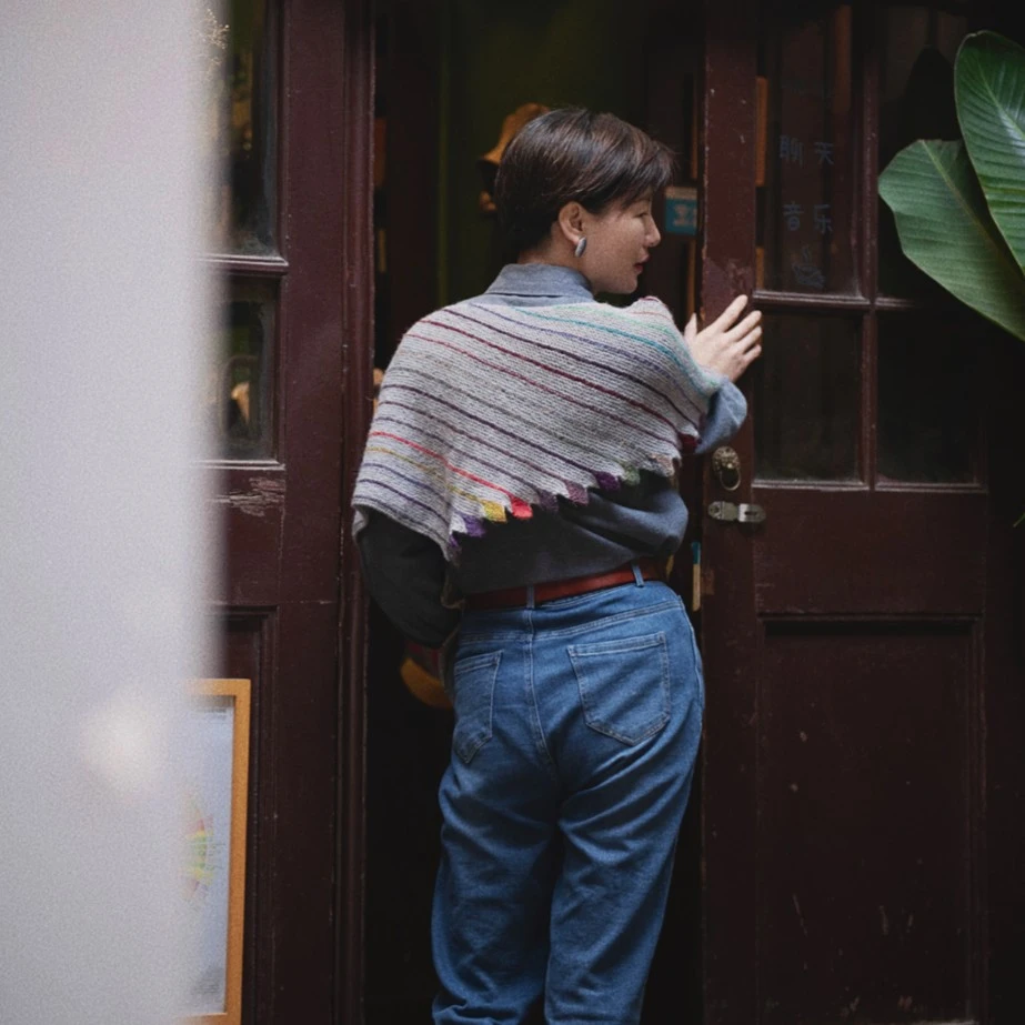 E.Z逸致针织手编织幼羊驼毛线披肩条纹小叶子披肩材料包非成品