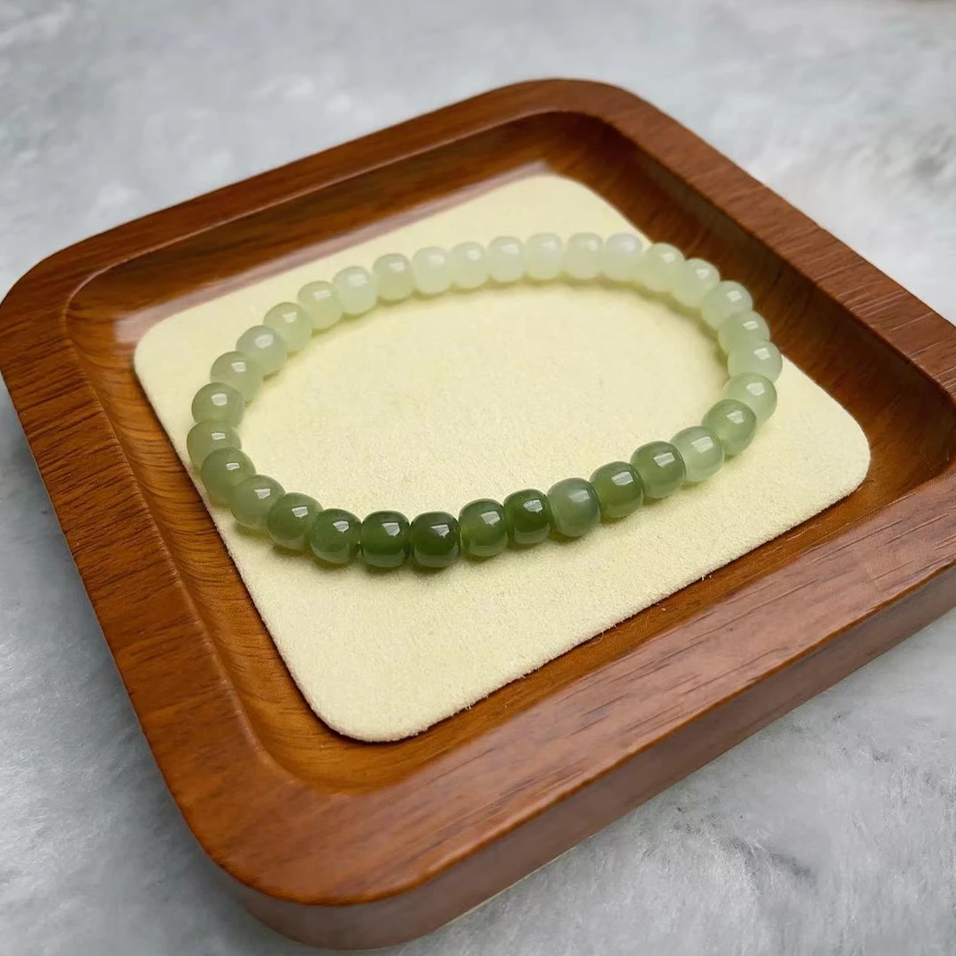 和田玉手串晴水渐变老型珠手链单圈5X6mm珠径 (多样性发货，发其1）