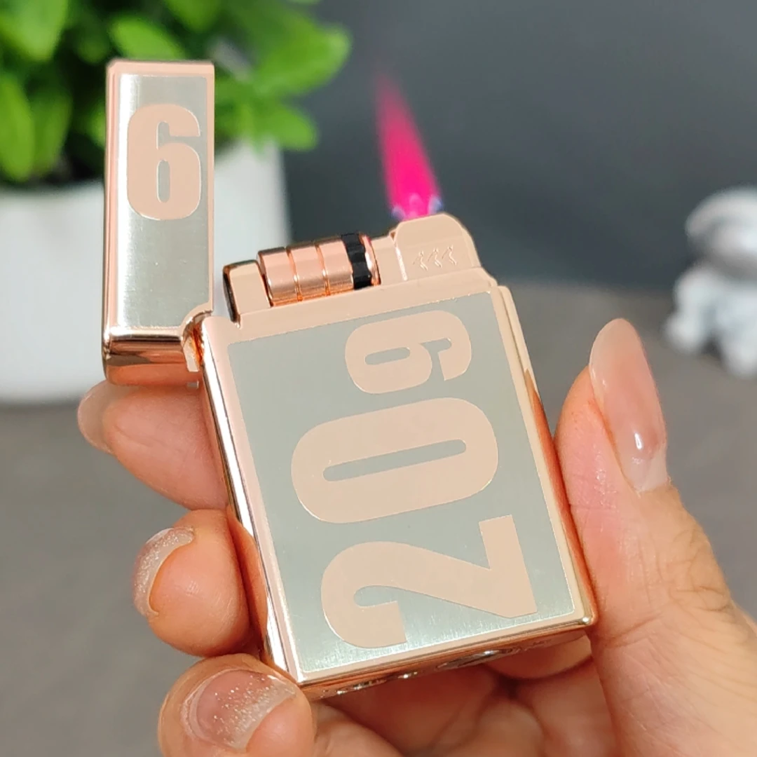 2099触摸感应红色火焰可以装电池的打火机