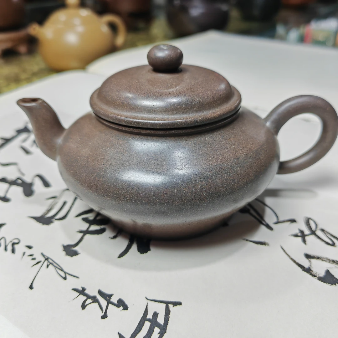 茂旭号-黄龙山原矿紫砂壶清式虚扁200cc