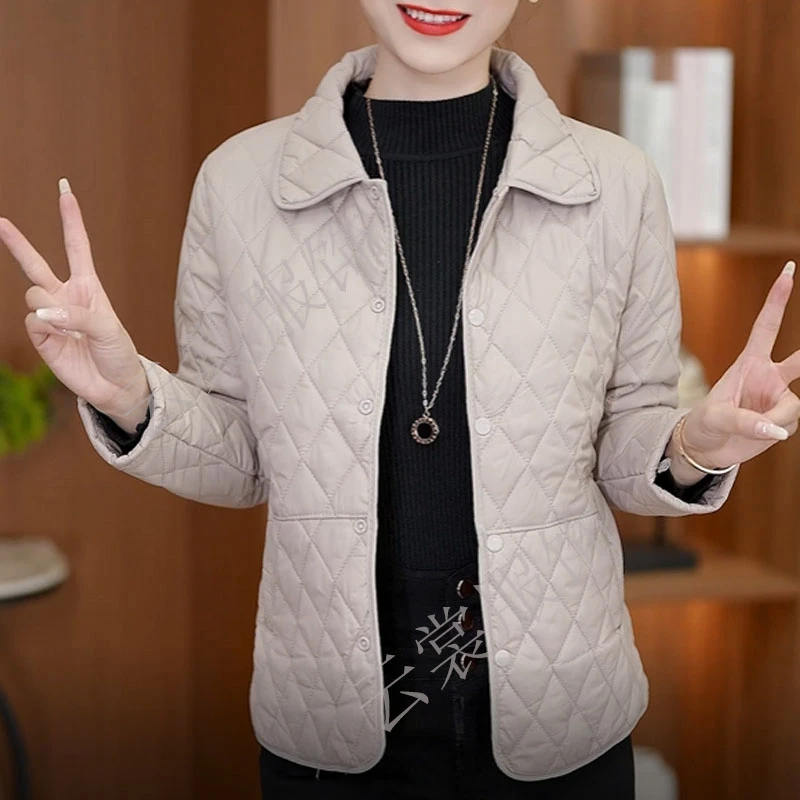 秋冬新款菱形妈妈装轻薄棉衣短款棉服外套中老年宽松女士休闲棉袄