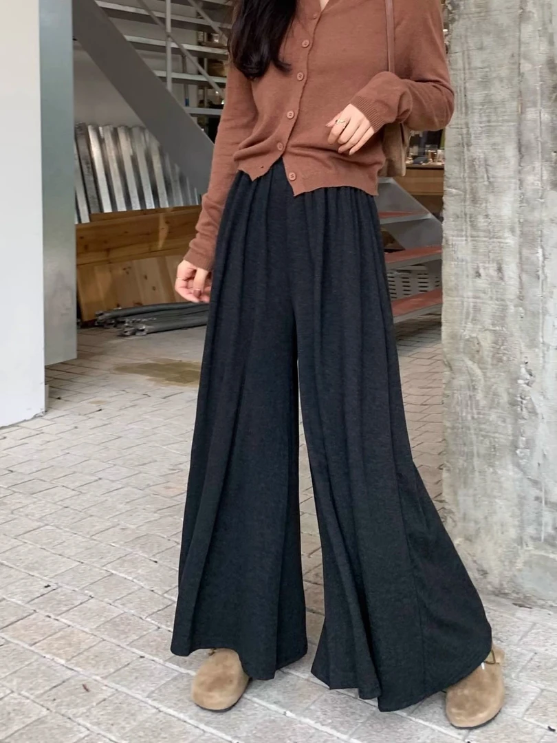 慵懒风松紧腰垂感糯米裤裙