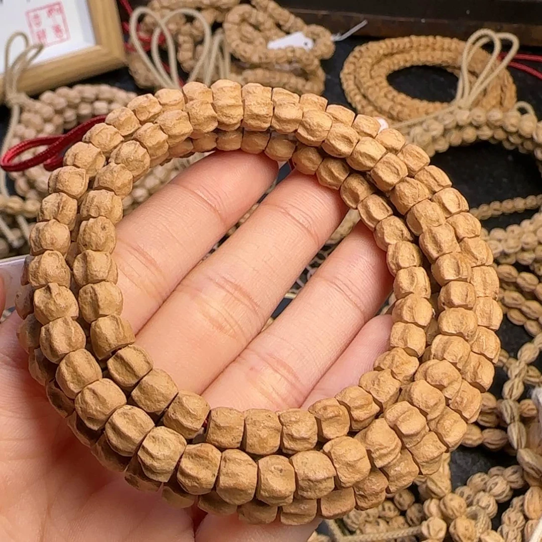 【闪购商品】柏香籽/百香籽吊坠浮*柒