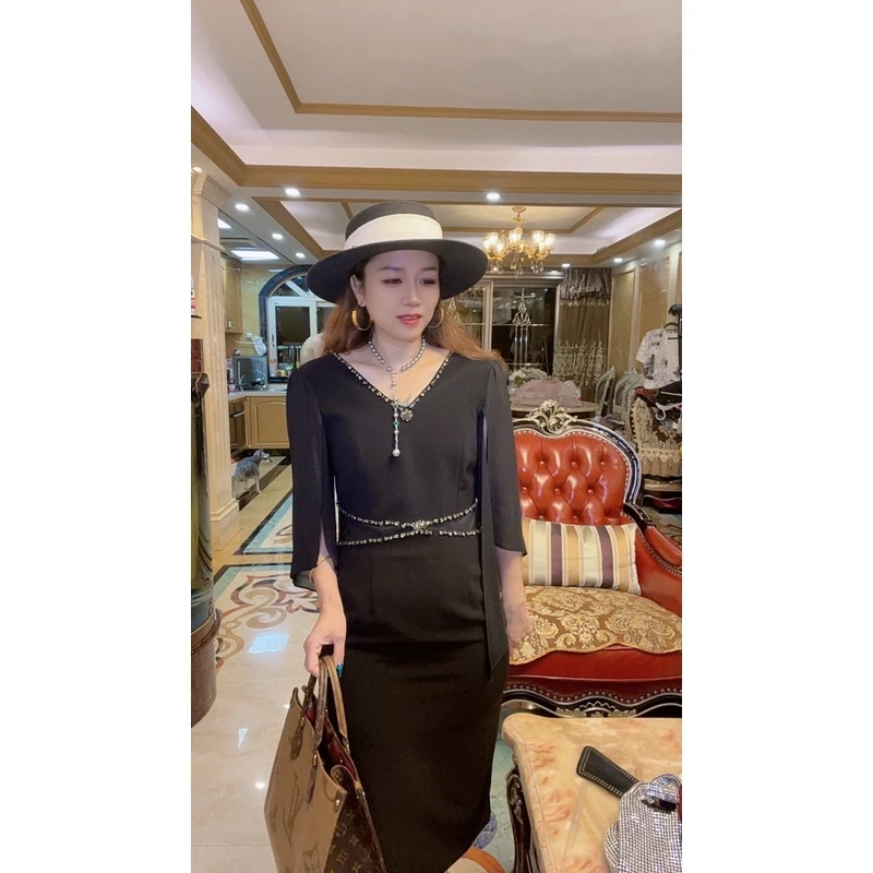 2173女装连衣裙显瘦气质长袖洋气时尚修身优雅高贵轻奢优雅