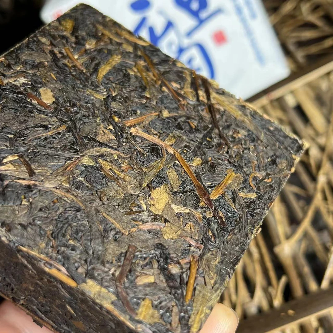 思道牌2020年150克豆腐黑砖/安化黑茶