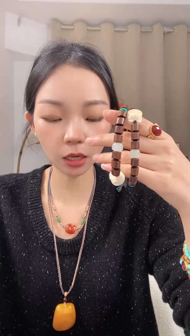 【闪购商品】琥珀颈饰未镶嵌A915AAAAA