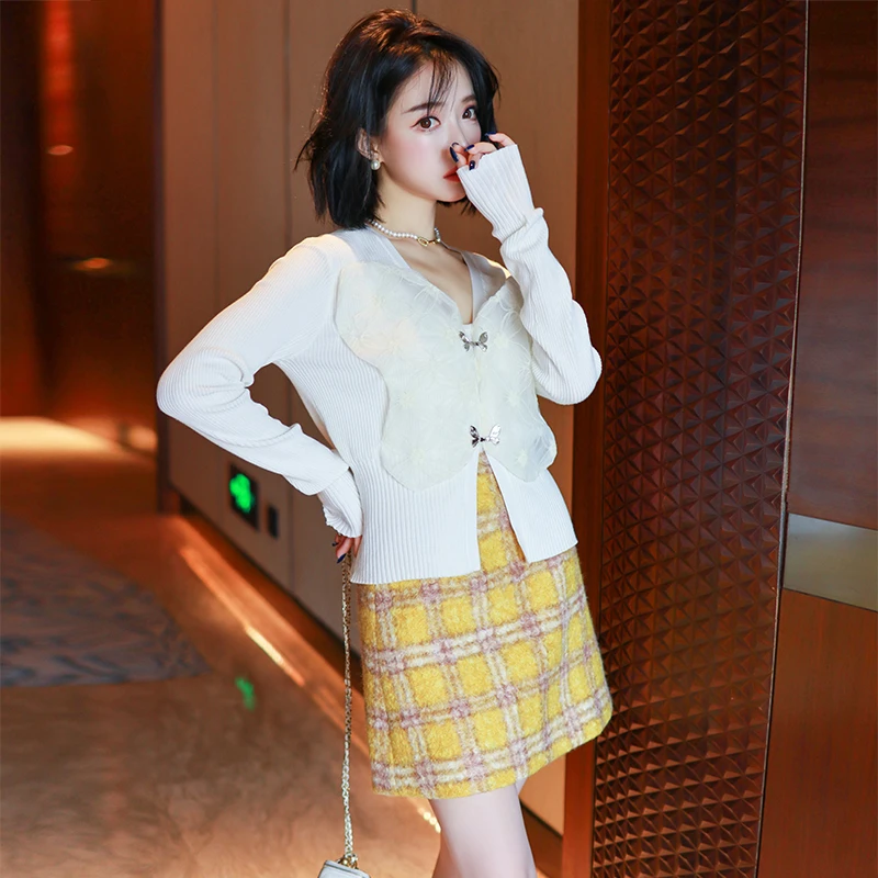 MIUCO网纱拼贴定制扣V领针织开衫女新款【现货】