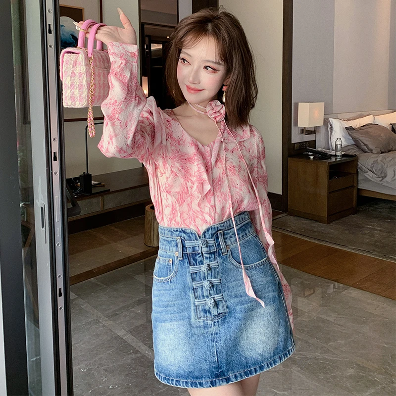 MIUCO复古中式盘扣高腰修身包臀显瘦水洗磨白牛仔短裙女【现货】